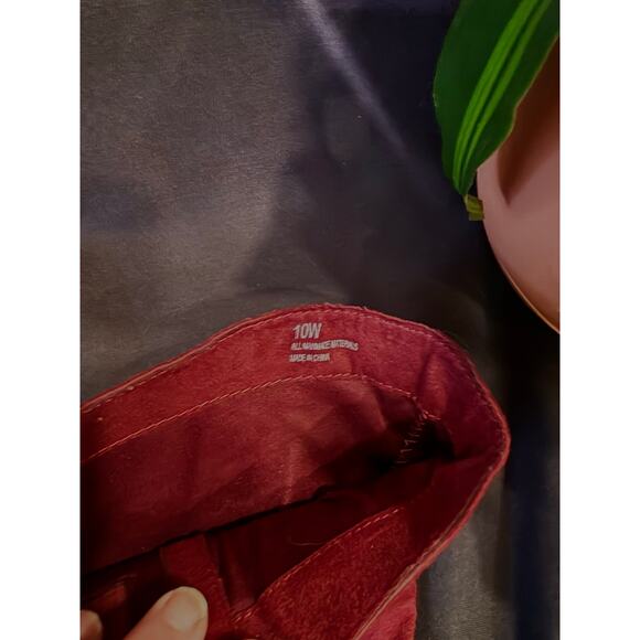 Women’s Lane Bryant Knee High Slouchy Boots Faux Suede Burgundy / Wine color, 10 - Picture 6 of 6